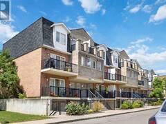 2027 - 3043 FINCH AVENUE W Toronto Ontario, M9M 0A4