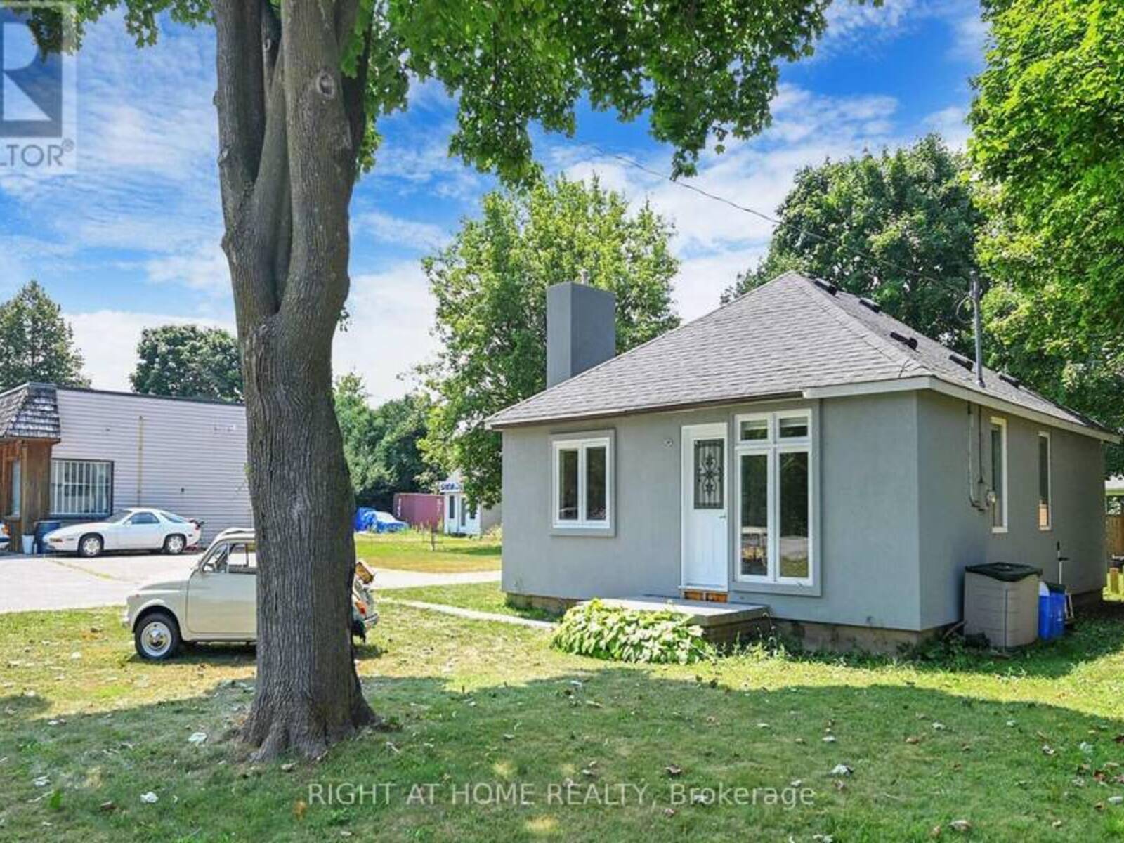 27030 KENNEDY ROAD, Georgina, Ontario L0E 1S0