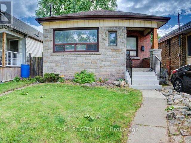 72 EDGEMONT STREET N Hamilton Ontario, L8H 4C8