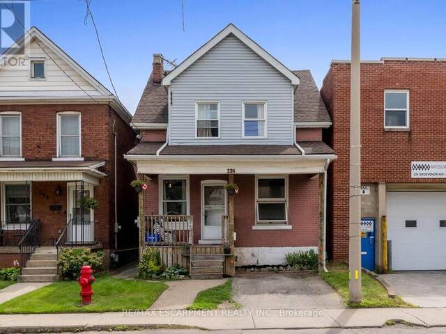 236 GROSVENOR AVENUE N Hamilton Ontario, L8L 7S9