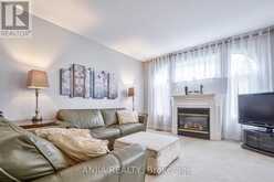 43 BLACK WALNUT DRIVE | Markham Ontario | Slide Image Sixteen