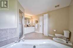 43 BLACK WALNUT DRIVE | Markham Ontario | Slide Image Thirty-six