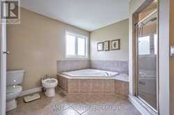 43 BLACK WALNUT DRIVE | Markham Ontario | Slide Image Thirty-five