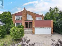 380 DREWRY AVENUE Toronto Ontario, M2R 2K4