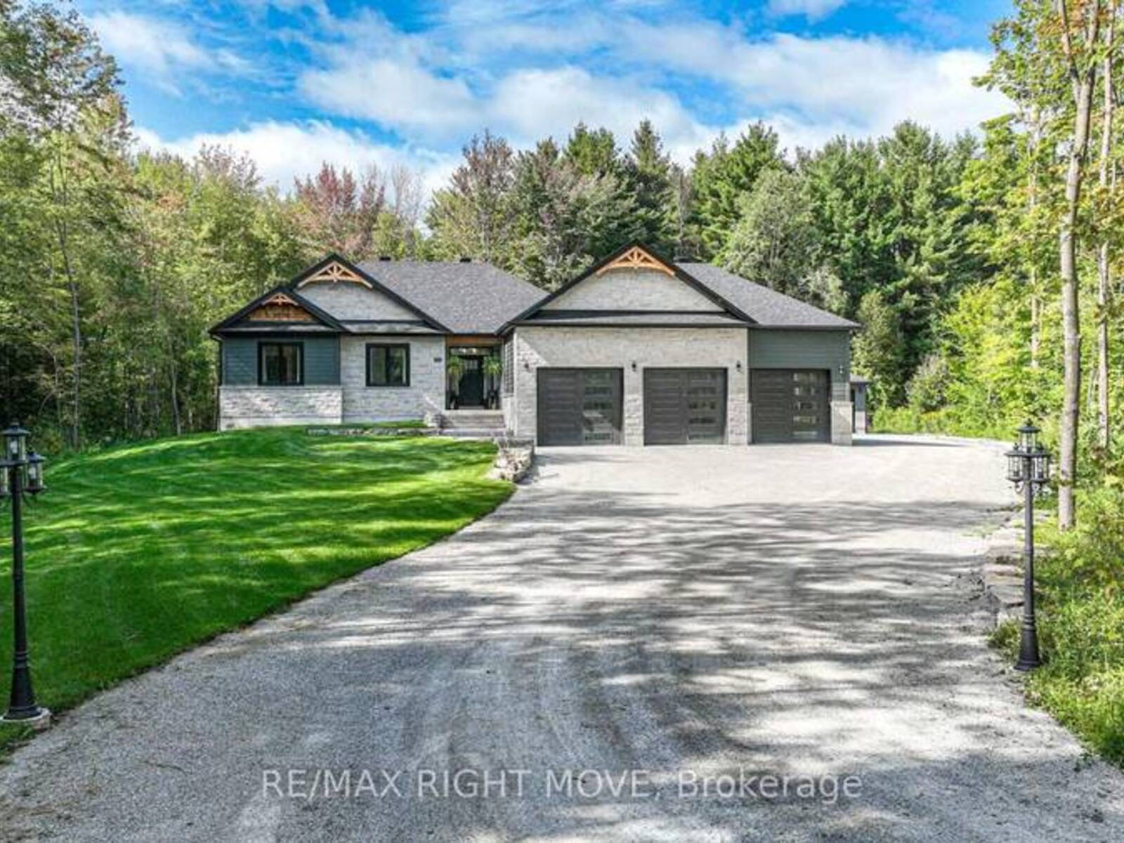 2272 MONCK ROAD, Ramara, Ontario L3V 0P6