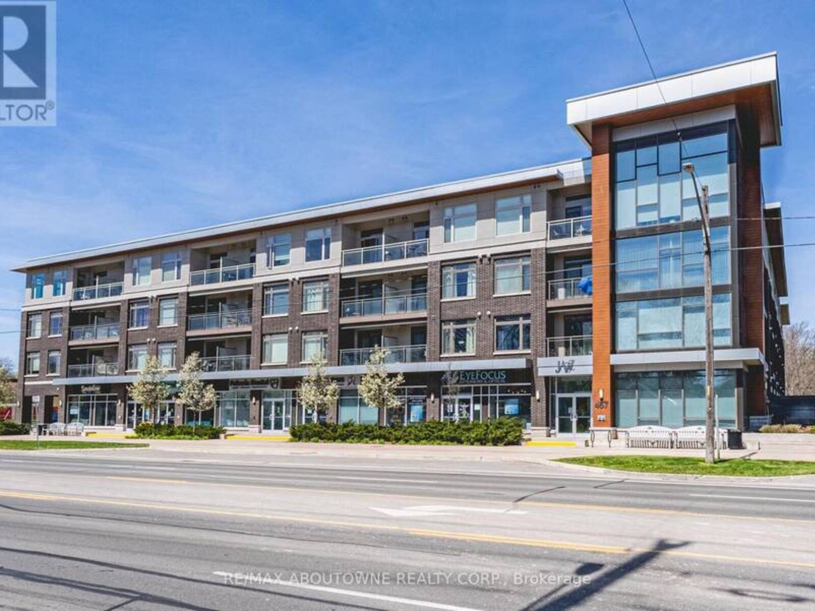 404 - 457 PLAINS ROAD E, Burlington, Ontario L7T 2E2