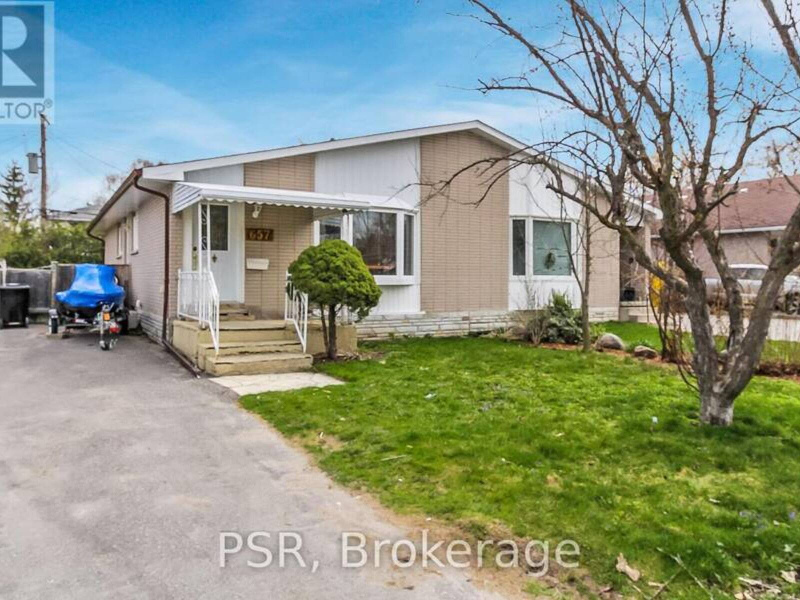 657 OAK STREET, Collingwood, Ontario L9Y 2Z7