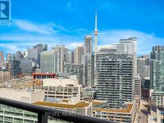 2412 - 215 FORT YORK BOULEVARD Toronto Ontario, M5V 4A2