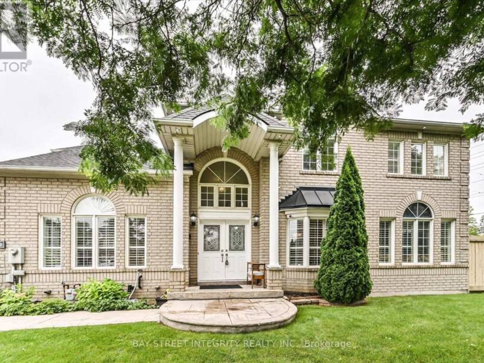 33 RAMSGATE COURT, Markham, Ontario L3S 4R3