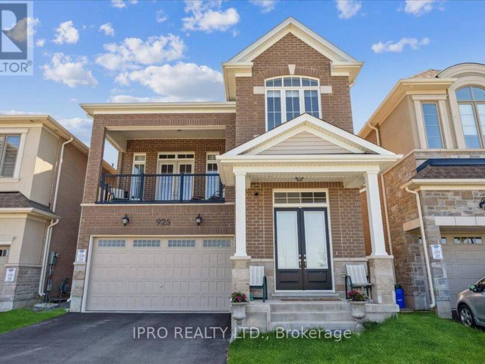 925 HICKORY CRESCENT E, Milton, Ontario L9E 1P6