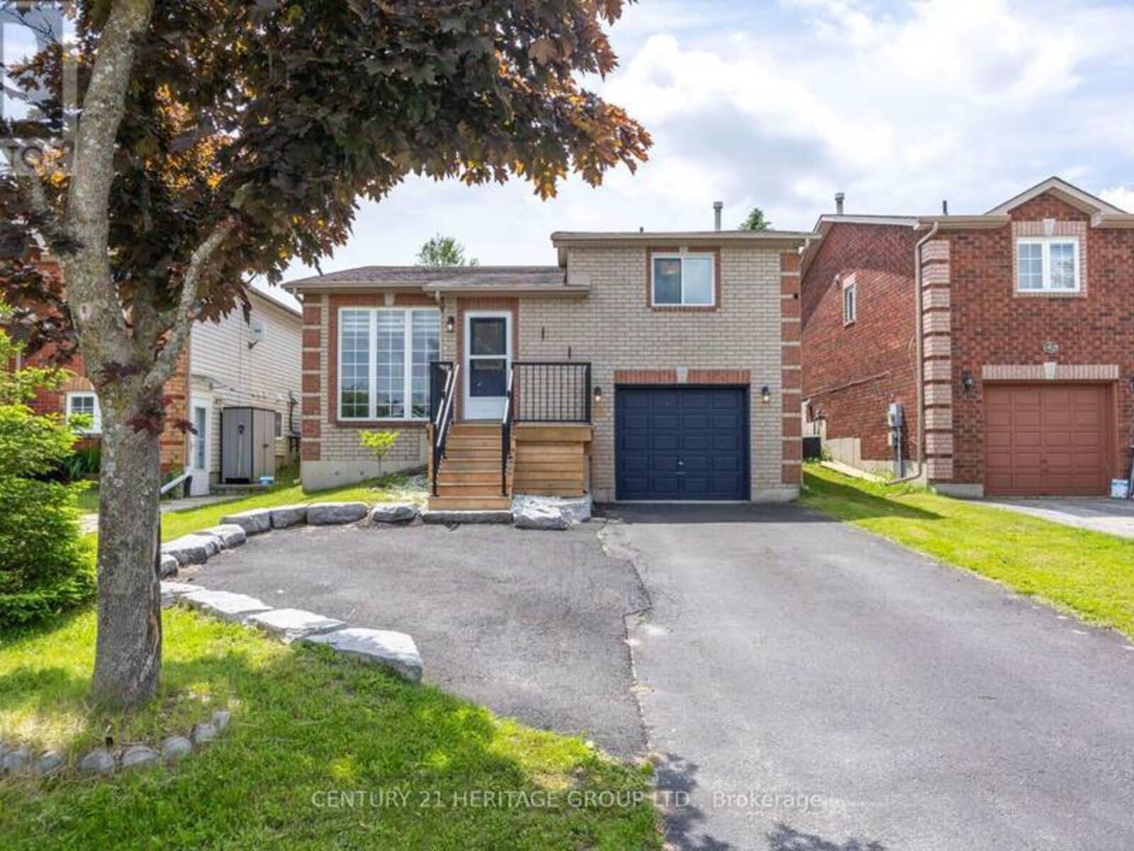 47 LOUGHEED ROAD, Barrie, Ontario L4N 8G2