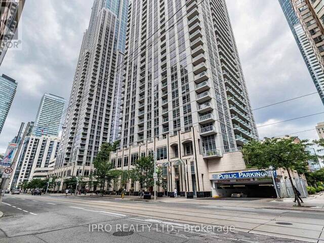 2401 - 761 BAY STREET Toronto Ontario, M5C 2R2