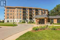 117 - 8111 FOREST GLEN DRIVE | Niagara Falls Ontario | Slide Image Four