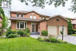 16 PARKLAWN CRESCENT | Markham Ontario | Slide Image One