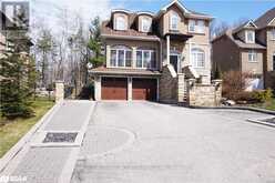 33 CUMMING DRIVE | Barrie Ontario | Slide Image One