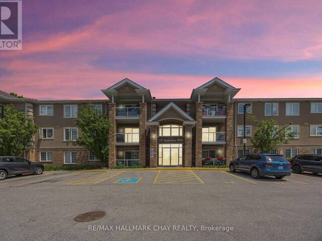 25 - 137 SYDENHAM WELLS Barrie Ontario, L4M 0G7