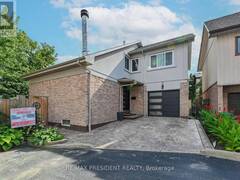 11 - 11 PIERPONT PLACE Mississauga Ontario, L5N 5V1