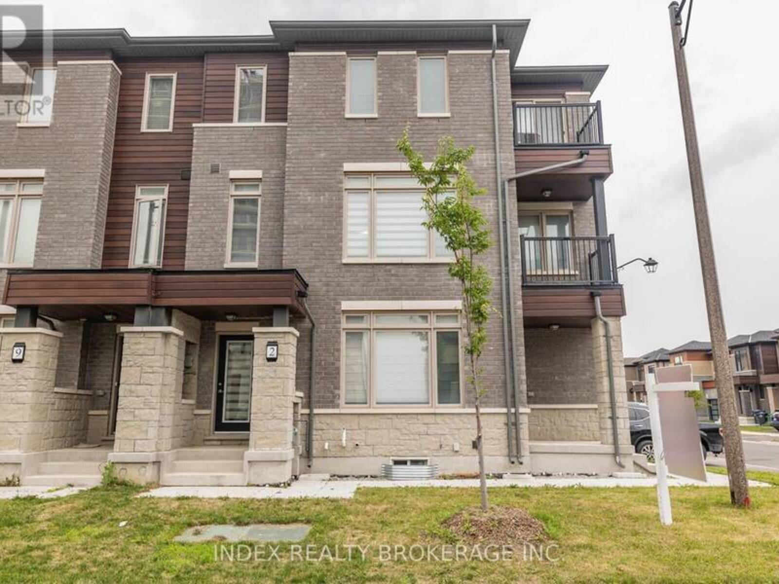 2 HAYDROP ROAD, Brampton, Ontario L4H 3N5