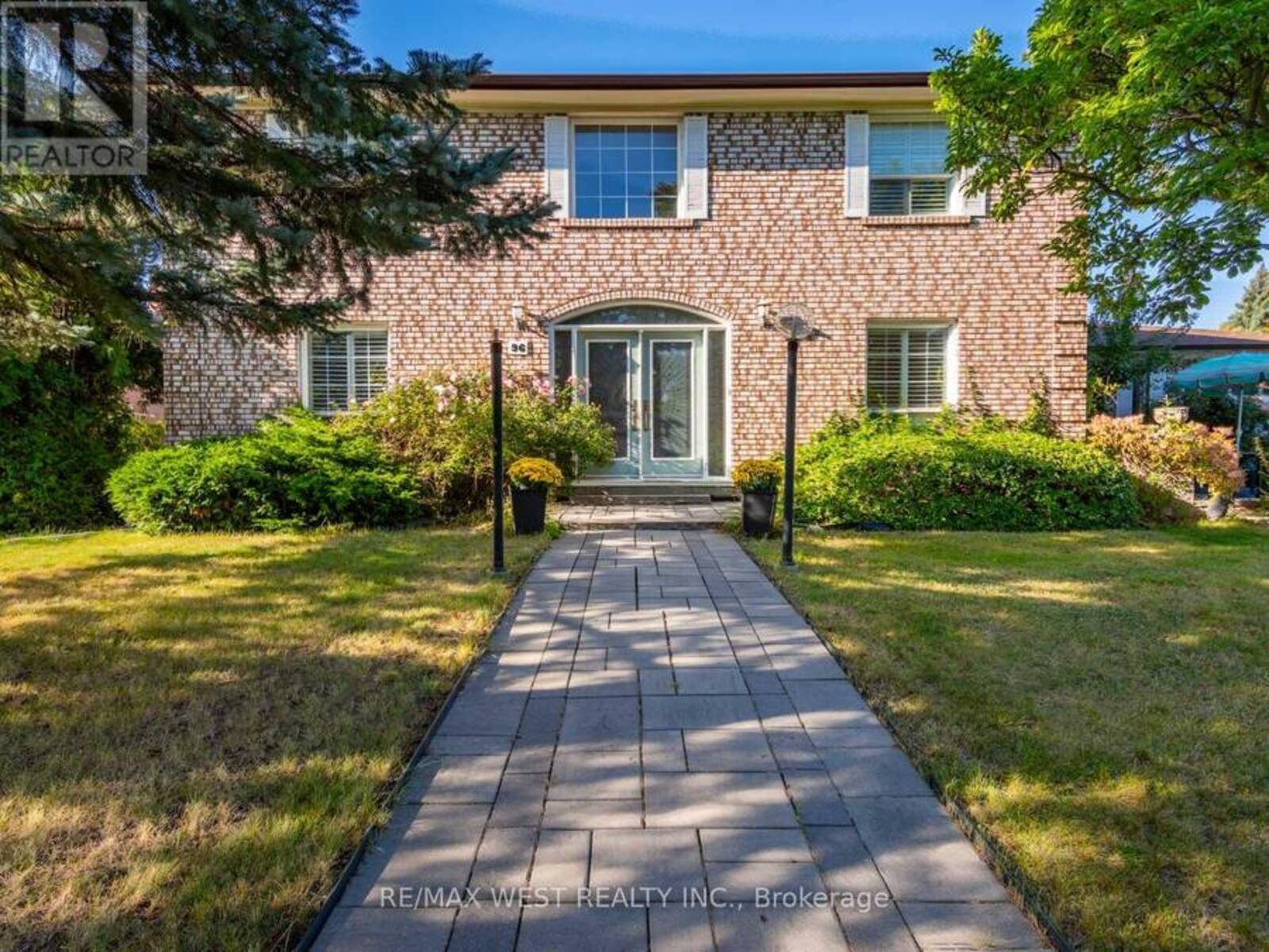 96 WIGWOSS DRIVE S, Vaughan, Ontario L4L 1P8