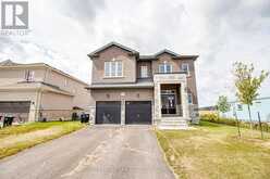 4 MIDDLETON DRIVE | Wasaga Beach Ontario | Slide Image One