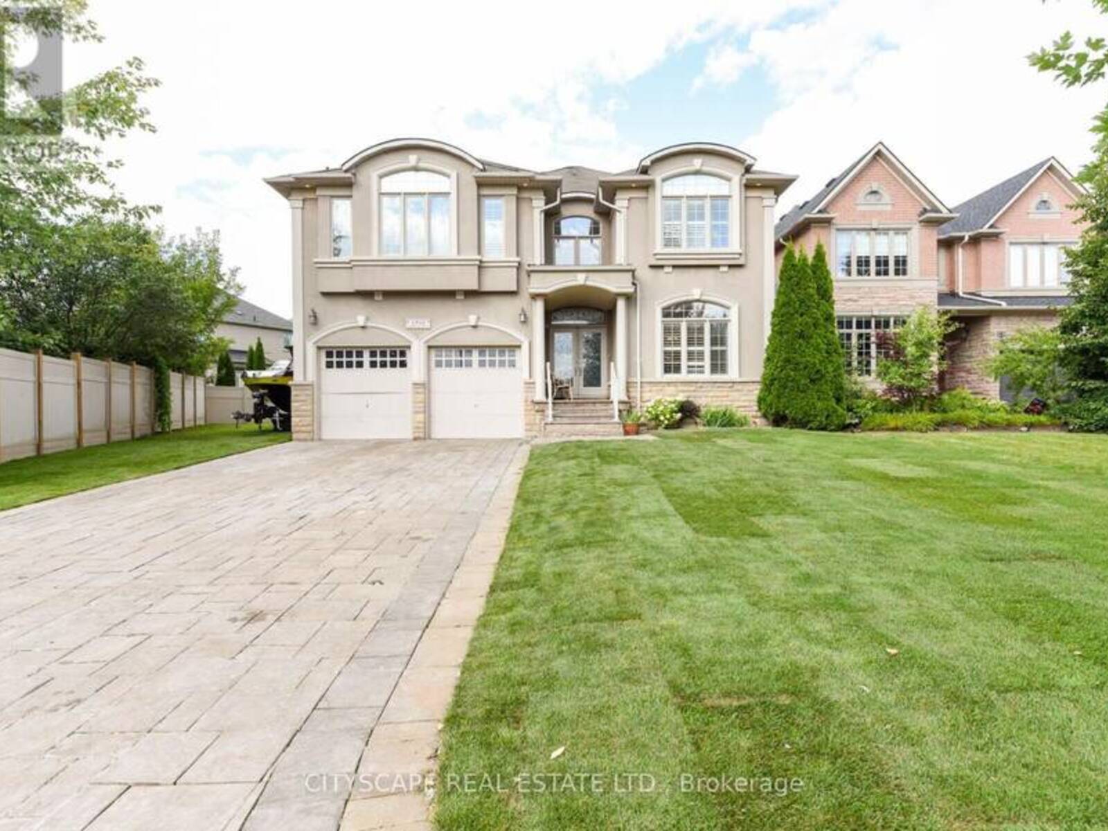 2522 LYNDHURST DRIVE, Oakville, Ontario L6H 7W3