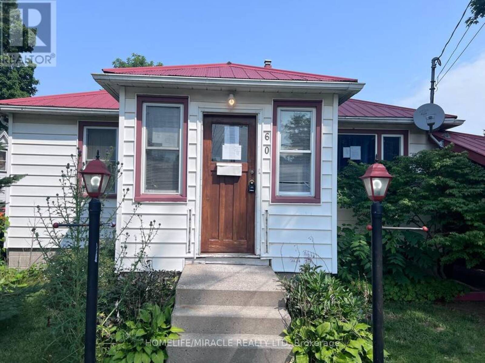 60 LEWIS STREET, Belleville, Ontario K8P 1R3