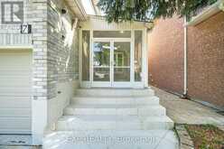 7 GLENBURY DRIVE | Vaughan Ontario | Slide Image Two