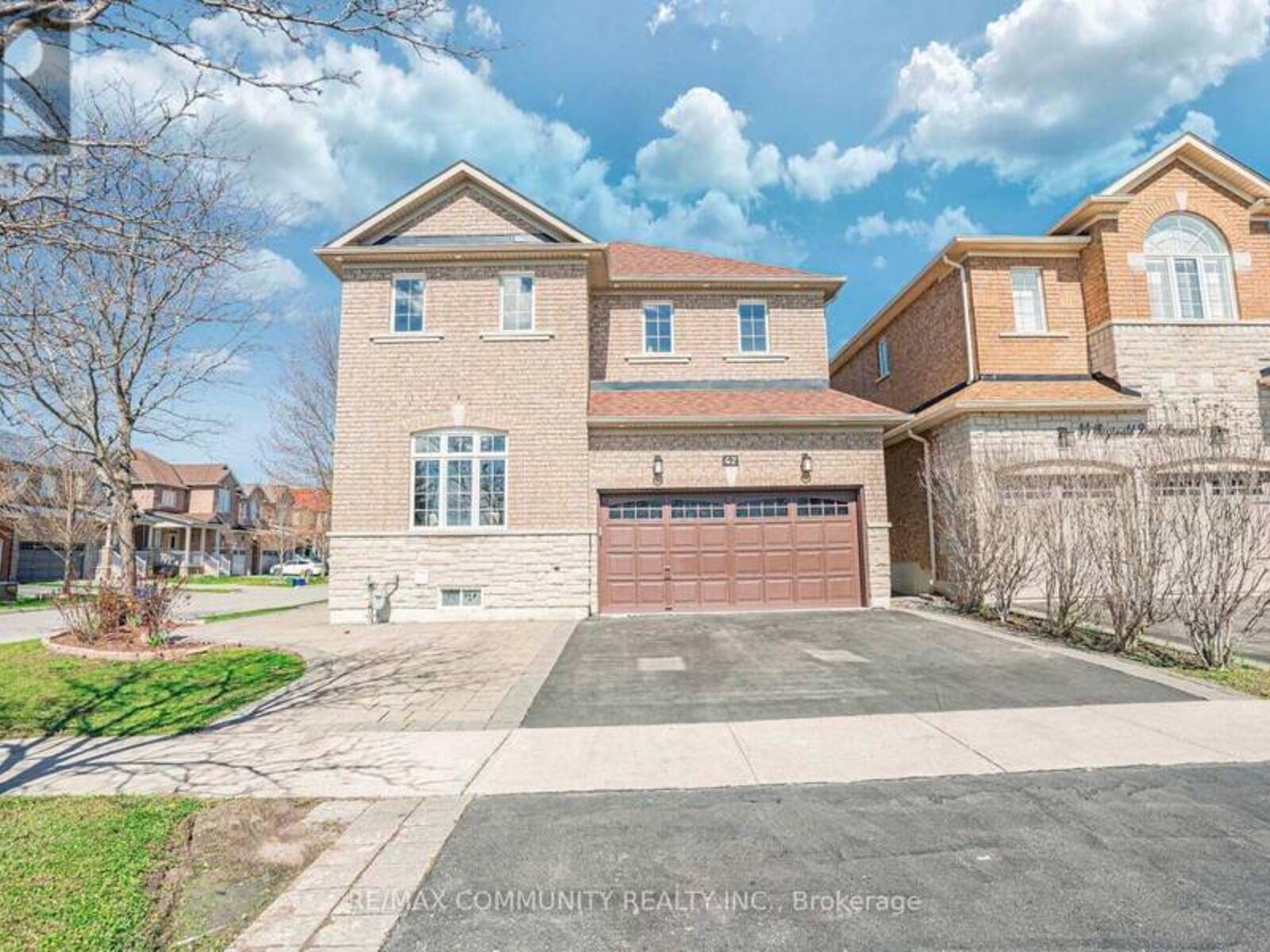 42 REGINALD LAMB CRESCENT, Markham, Ontario L6B 0B5