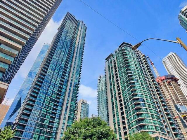 3307 - 18 HARBOUR STREET E Toronto Ontario, M5J 2Z6