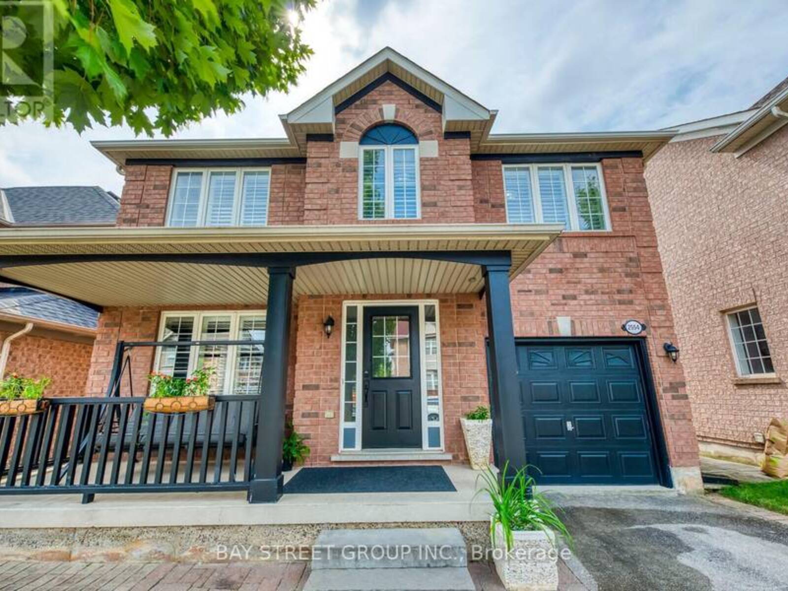 2554 DASHWOOD DRIVE, Oakville, Ontario L6M 4C2