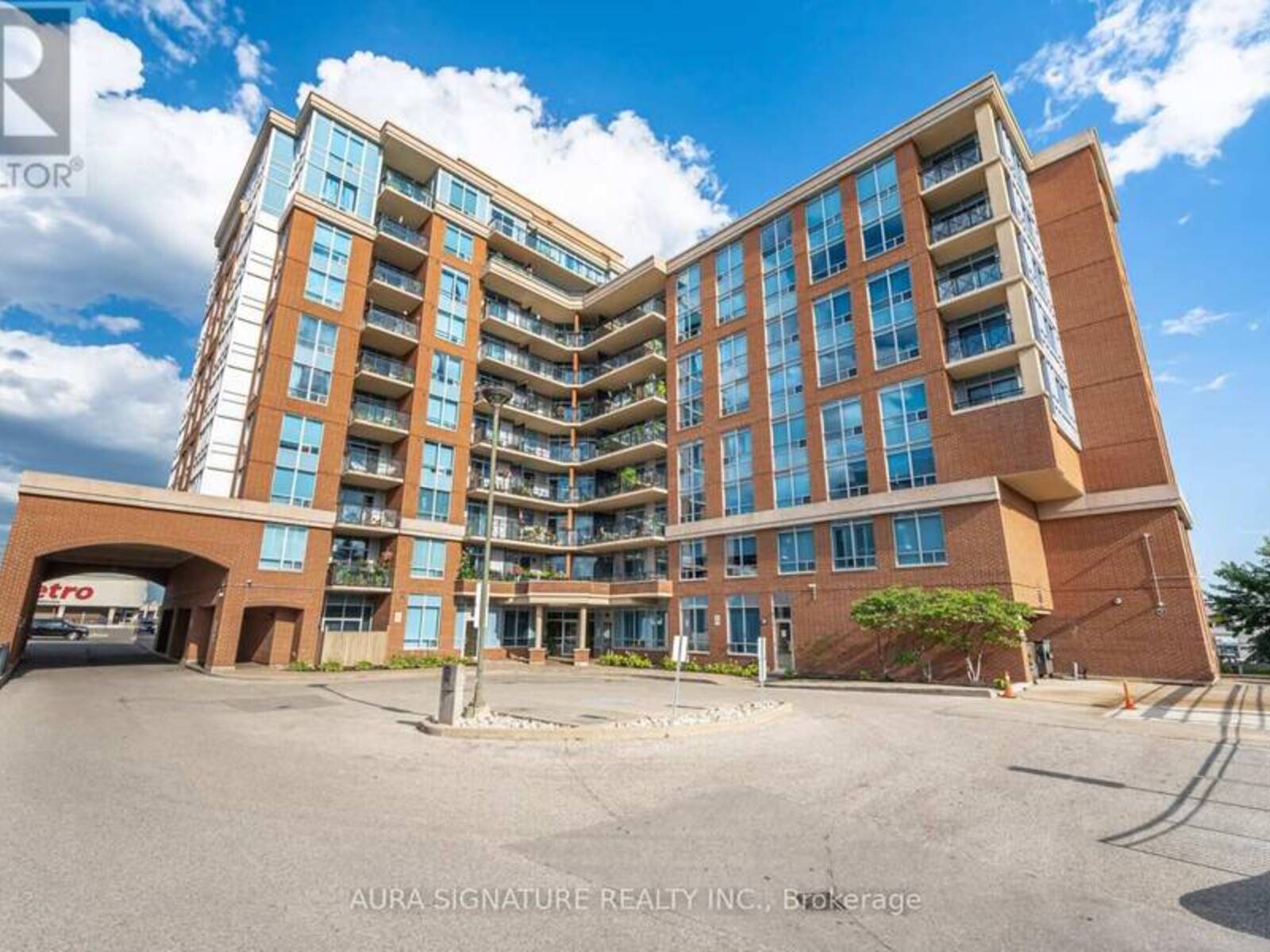 706 - 2772 KEELE STREET, Toronto, Ontario M3M 0A3