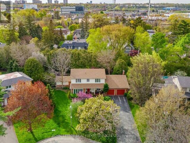 468 COPELAND COURT Oakville Ontario, L6J 4B9