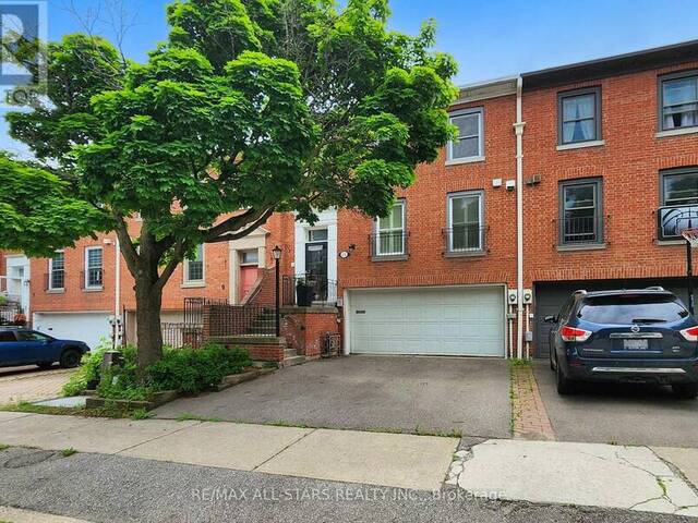 11 MALLINGHAM COURT Toronto Ontario, M2N 6G3