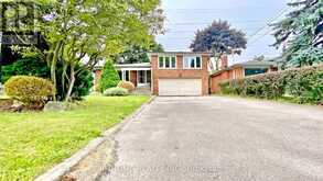 63 BOWERBANK DRIVE | Toronto Ontario | Slide Image Two