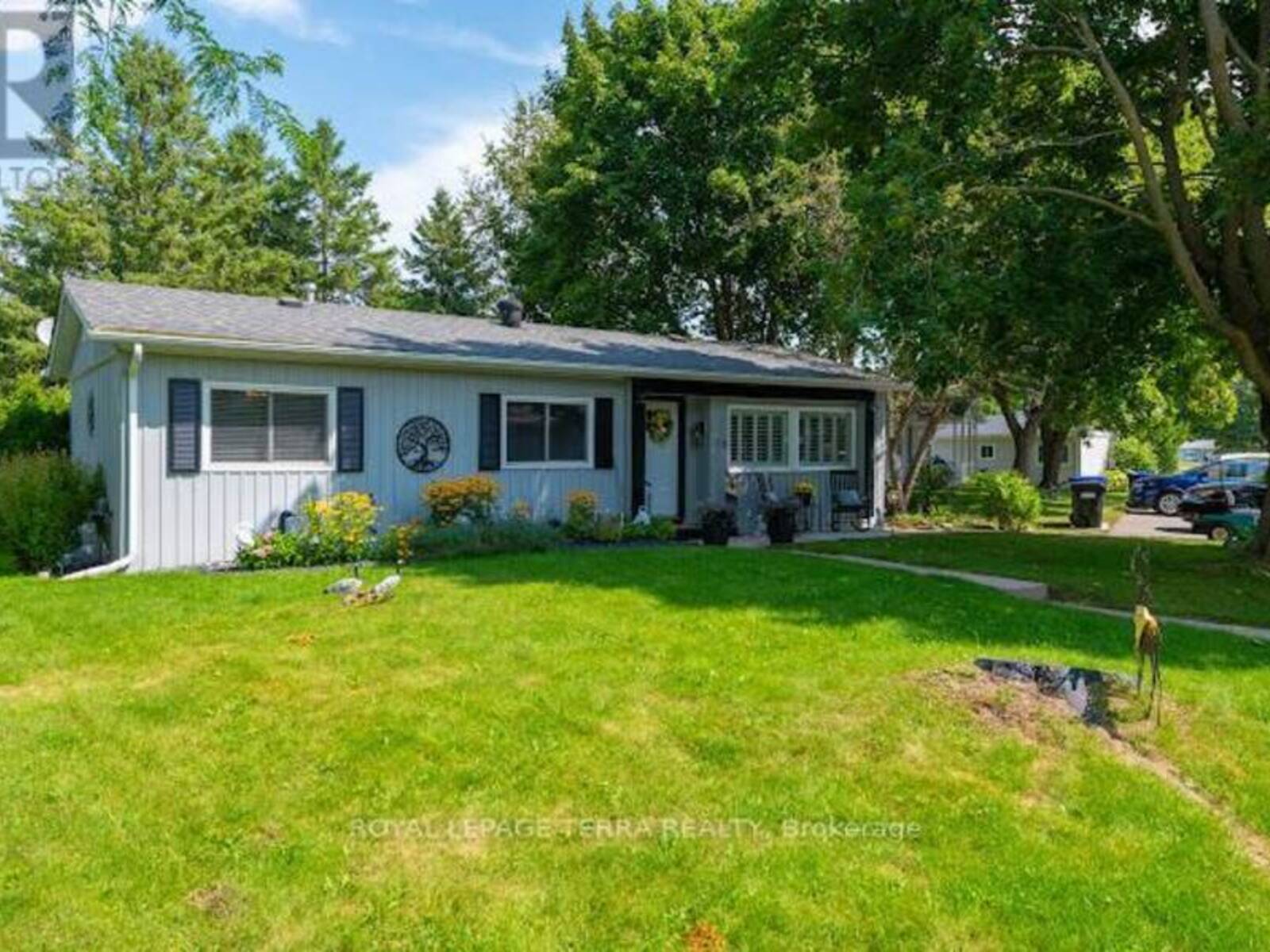 10 SOUTH BOULEVARD, Alcona, Ontario L9S 1L7