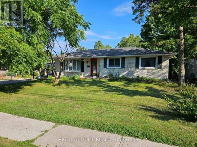 63 CUNDLES ROAD E Barrie Ontario, L4M 2Z6