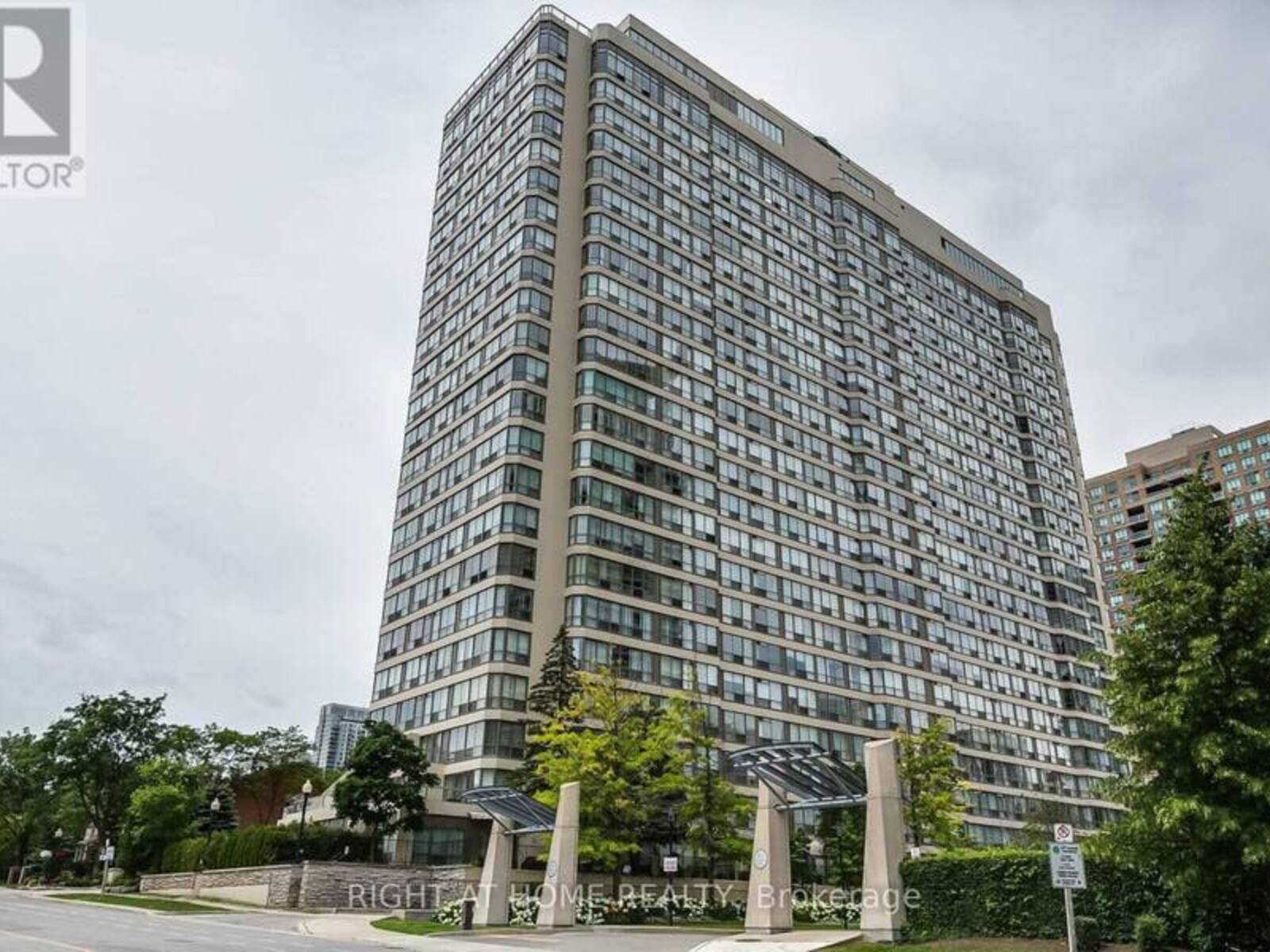 511 - 55 ELM DRIVE W, Mississauga, Ontario L5B 3Z3