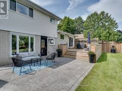 43 PARKVIEW PLACE Brampton Ontario, L6W 2G2