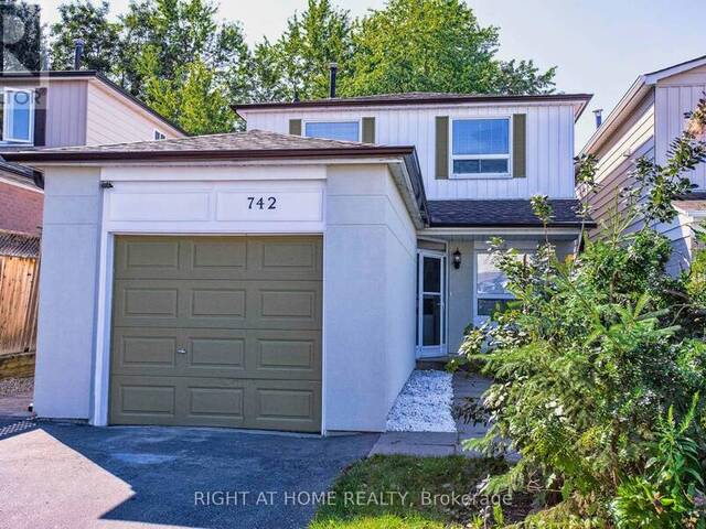 742 BEMAN DRIVE Newmarket Ontario, L3Y 4Z2