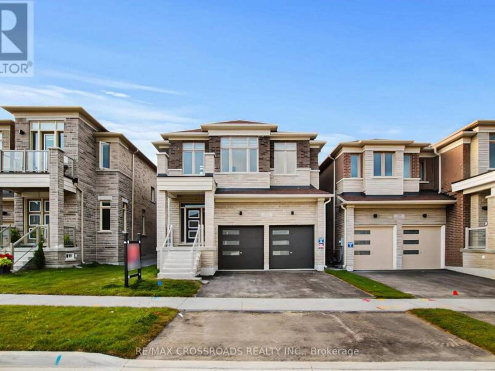 250 WESMINA AVENUE, Whitchurch-Stouffville, Ontario L4A 5C2