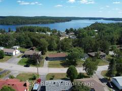 40 BIRCH CRES CRESCENT Temagami Ontario, P0H 2H0