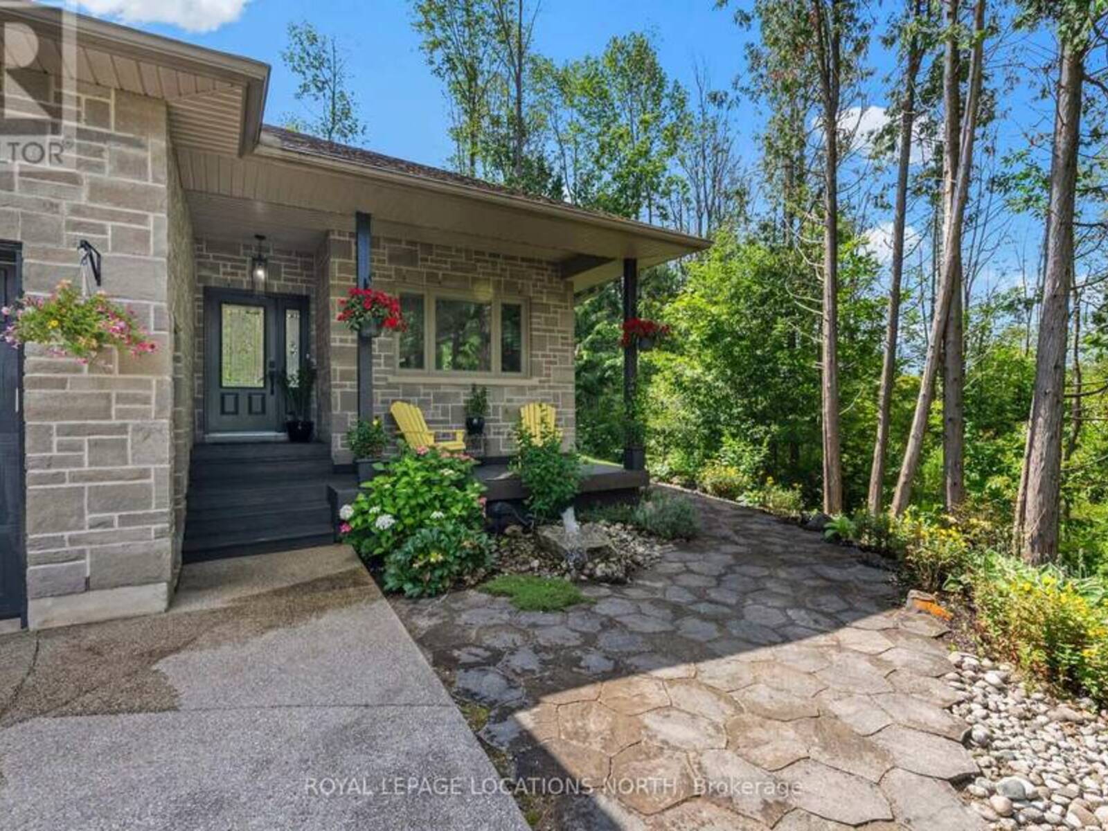 170 LAKESHORE ROAD, Georgian Bluffs, Ontario N0H 2T0