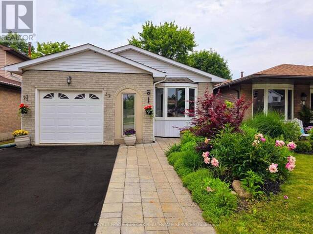 32 BRAEHEID AVENUE Hamilton Ontario, L8B 0C5