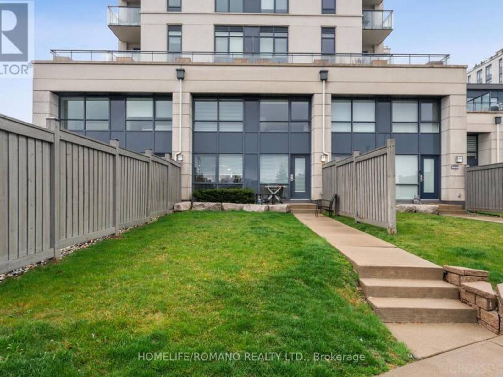 122 - 24 WOODSTREAM BOULEVARD, Vaughan , Ontario L4L 8C4