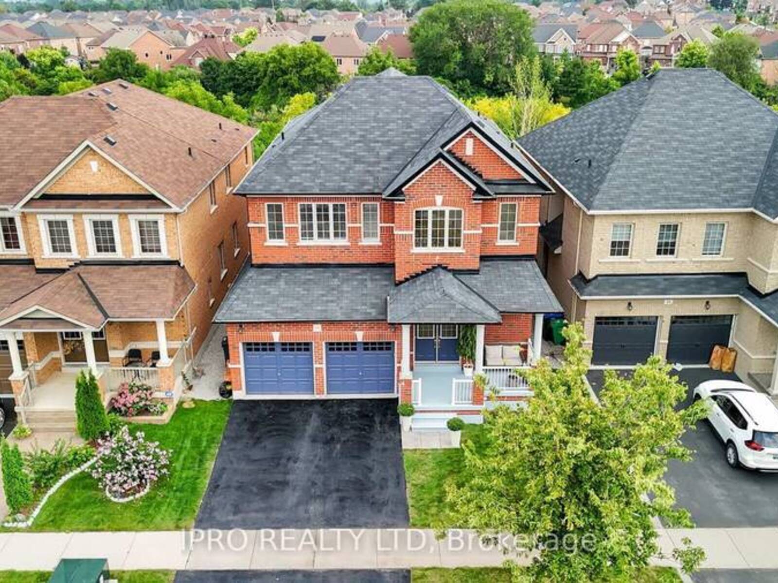 46 ANGELGATE ROAD, Brampton , Ontario L6Y 0X9