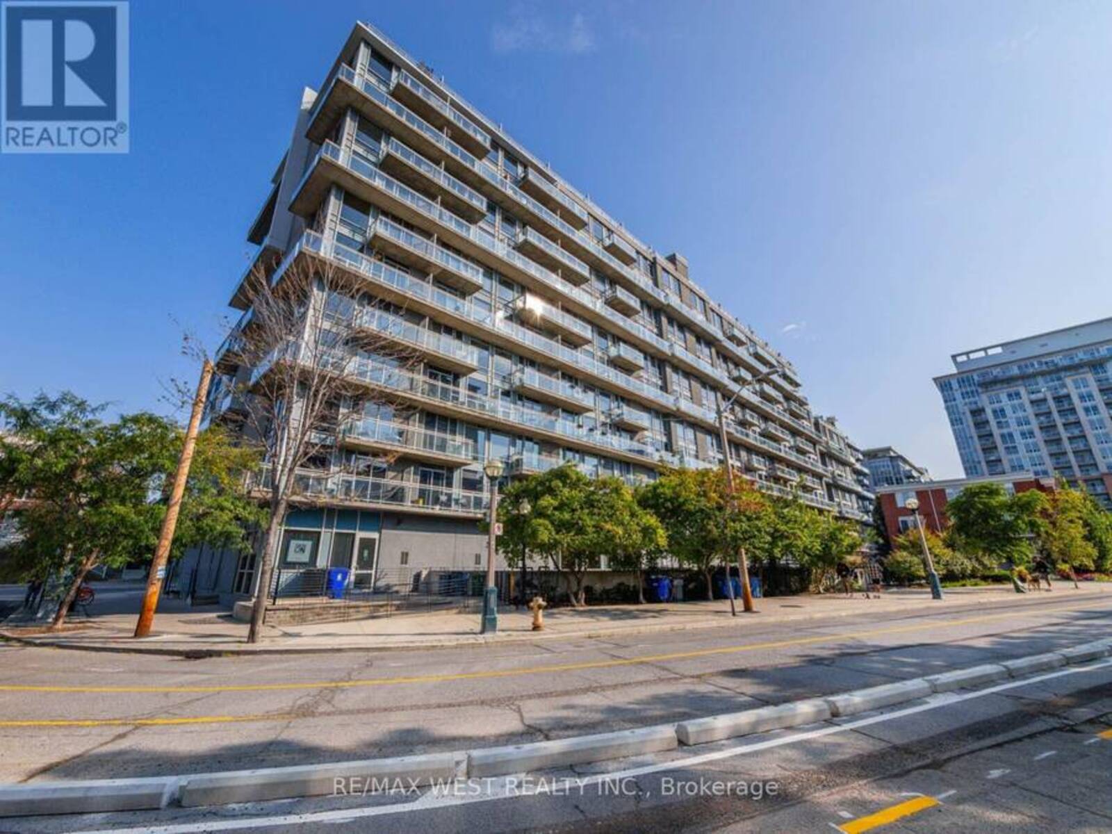 205 - 1029 KING STREET W, Toronto, Ontario M6K 3M9