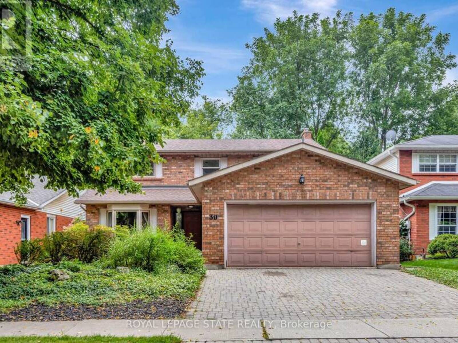 30 PIMLICO DRIVE, Hamilton , Ontario L9H 6J5