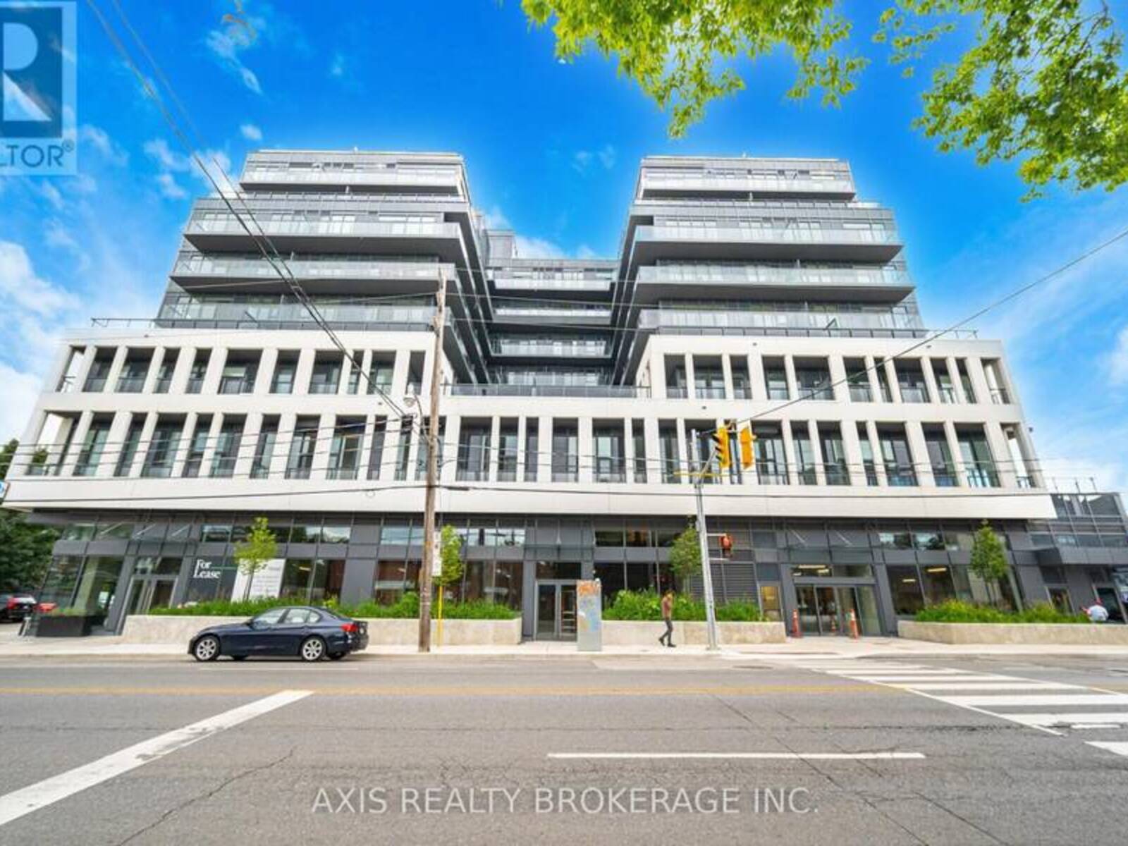 517 - 500 DUPONT STREET, Toronto, Ontario M6G 1Y7