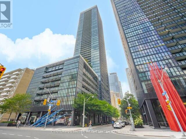 1001 - 101 CHARLES STREET E Toronto Ontario, M4Y 0A9