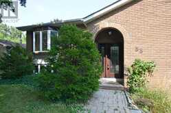 33 SIR BRANDILES PLACE | Markham Ontario | Slide Image Three